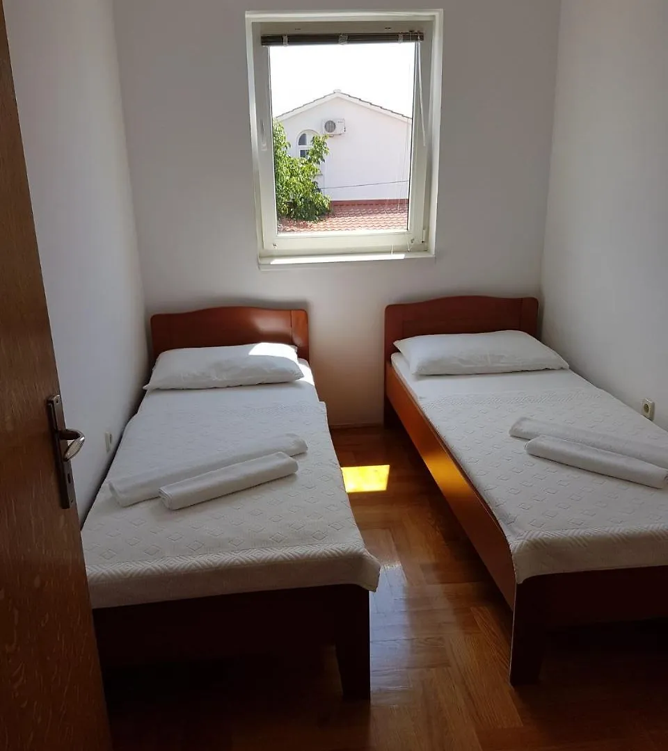 Apartment Malinska 33