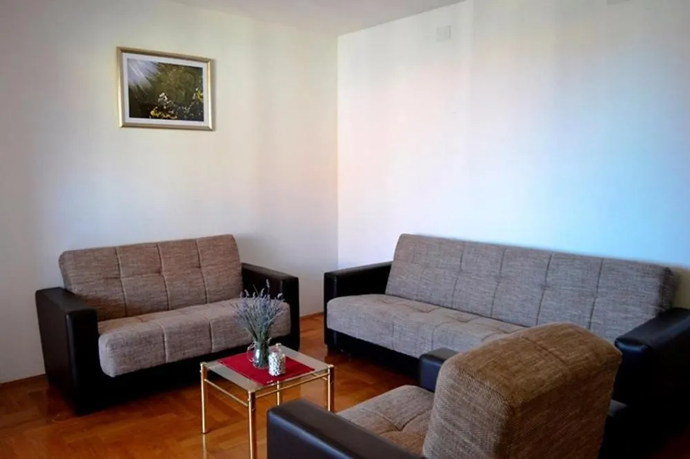 Apartment Malinska 33