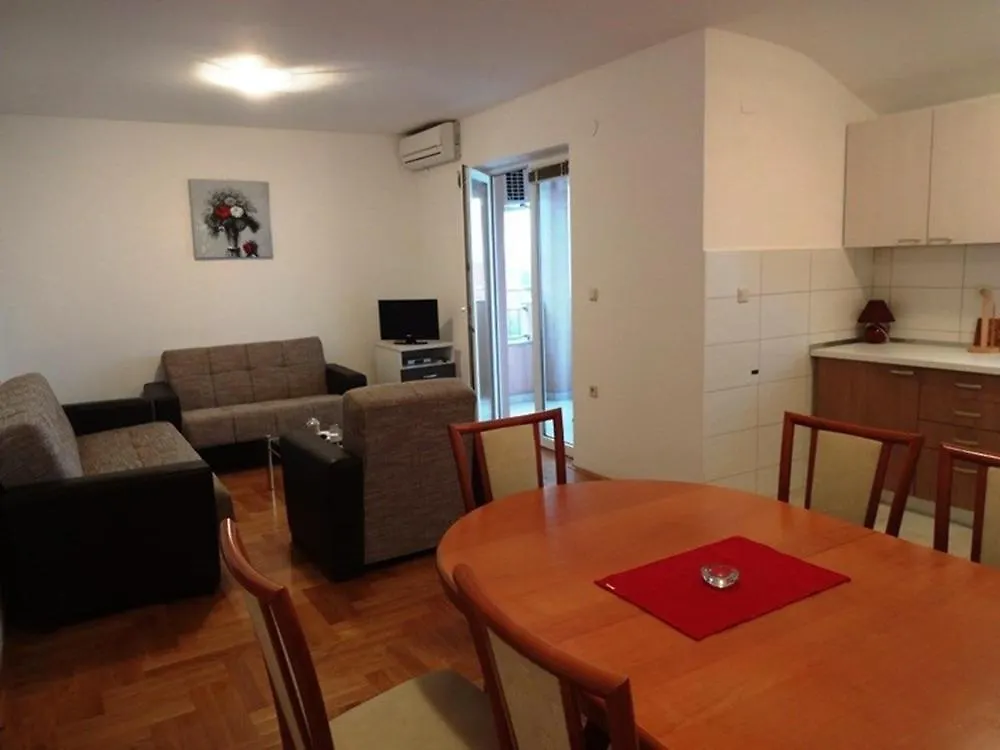 Apartment Malinska 33